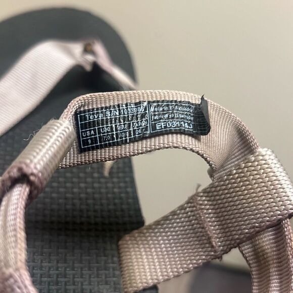 Teva Original Black/Violet  Marbled Flat Sz 9 Sandals - Picture 8 of 8